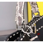 2024年秋冬1月4日人気新品入荷フェンデ バッグqb工場27． 21. 9.5 cm