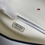 2024年原版復刻新作入荷 プラダ バッグ puy工場 size:19x高10.5x底3.5cm