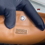 2024年原版復刻新作入荷 プラダ バッグ puy工場 size:27X21X5CM