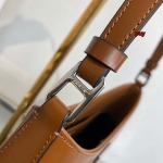 2024年原版復刻新作入荷 プラダ バッグ puy工場 size:27X21X5CM