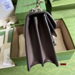 2024年原版復刻新作入荷 グッチ バッグ xuanzi工場 size:28*18*9cm。