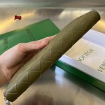 2024年原版復刻新作入荷 Bottega Veneta 財布jing工場 size:19x10x2