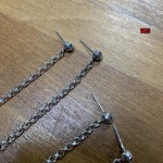 2024年原版復刻新作入荷クロムハーツ イヤリング 926工場