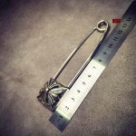 2024年原版復刻新作入荷クロムハーツ ブローチ926工場