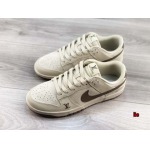 2024新品 ルイヴィトンNIKE DUNK ナイキ スニーカー LIE工場