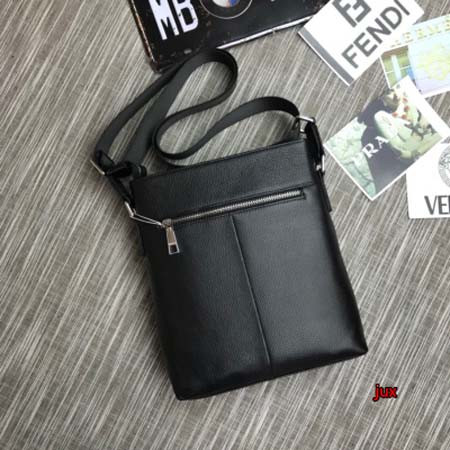 2024年3月18日早春新作入荷ヴェルサーチバッグを斜めにまたぐ jux工場