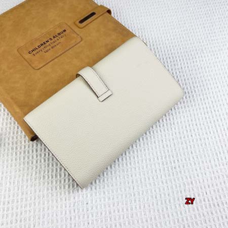 2024年3月26日人気新作入荷エルメススクエアフォルムクラッチバッグyue工場 22cm*13.8cm*4cm