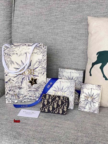 2024年3月26日人気新作入荷ディオール 小銭が入る財布  yue工場