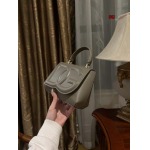 2024年原版復刻新作 Dolce&Gabbana バッグ du工場 size:13.5*17.5*6.5