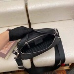 2024年3月18日早春新作入荷FENDIバッグを斜めにまたぐ jux工場24-16-7