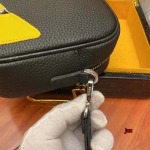 2024年3月18日早春新作入荷FENDIバッグを斜めにまたぐ jux工場24-16-7