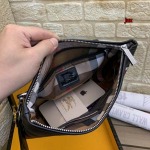 2024年3月19日新作入荷バーバリースクエアフォルムクラッチバッグjux工場28cm