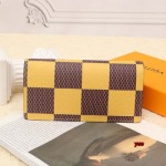 2024年3月26日人気新作入荷ルイヴィトン  財布 yue工場