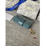 2024年3月26日人気新作入荷ディオール 財布 yue工場