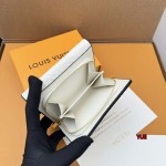 2024年3月26日人気新作入荷ルイヴィトン 財布 yue工場