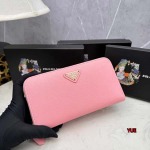 2024年3月26日人気新作入荷プラダ 財布 yue工場