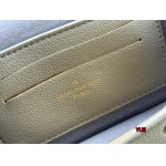 2024年3月27日人気新作入荷ルイヴィトン ブランドバッグ yue工場20.7 x 10.2 x 3.5