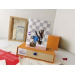 2024年3月27日人気新作入荷ルイヴィトンパスポートホルダー yue工場