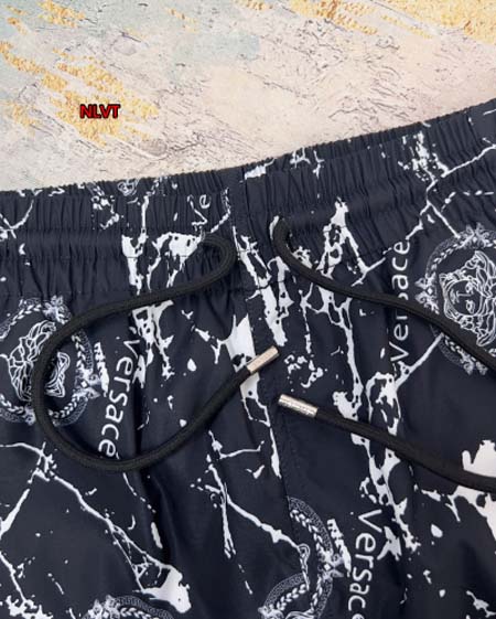 2024年4月8日春夏新作入荷ヴェルサーチ 半ズボン NL工場