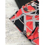 2024年4月2日春夏新作入荷ヴェルサーチ半ズボン FF工場