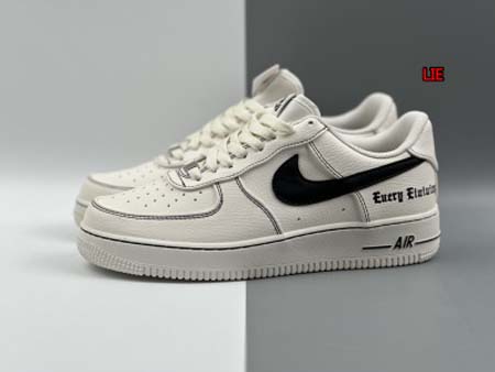 2024年人気新作入荷 NIKE スニーカー LIE工場36...