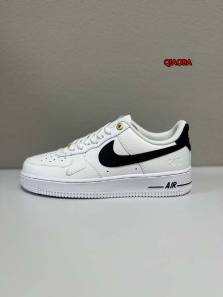 2024年人気新作入荷 NIKE スニーカー LIE工場36...