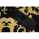 2024年4月7日春夏新作入荷 ヴェルサーチ 半袖 Tシャツ dongdu工場