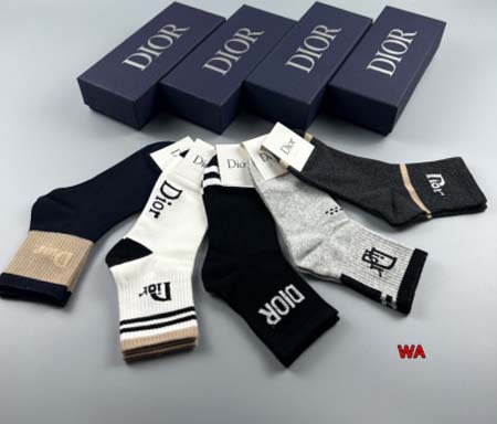 2024年新品人気ディオール 靴下一箱5足セット