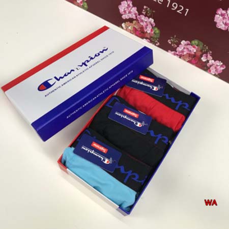 2024年新品人気SUPREME メンズ 下着一箱ごとに3枚