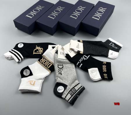 2024年新品人気ディオール靴下一箱5足セット