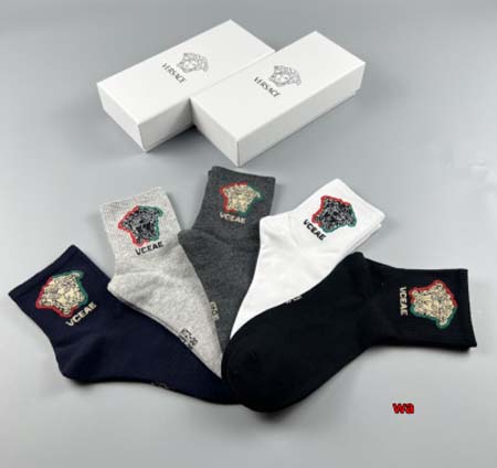 2024年新品人気ヴェルサーチ靴下一箱5足セット