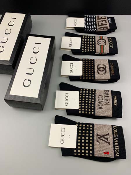 2024年新品人気ブランド靴下一箱5足セット