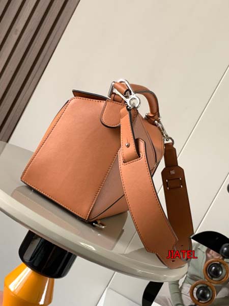 2024年春夏新作入荷高品質 LOEWE バッグ jiatel工場 SIZE:29CM～19CM～12CM