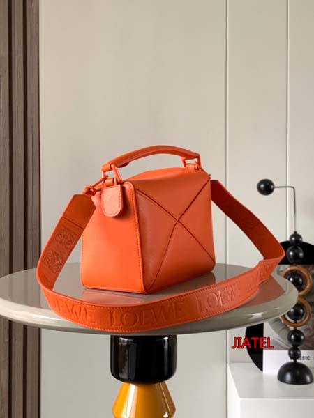 2024年春夏新作入荷高品質 LOEWE バッグ jiatel工場 SIZE:24CM～16CM～10CM