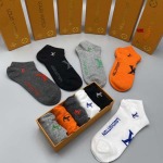 2024年新品人気ルイヴィトン 靴下一箱5足セット