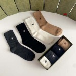 2024年新品人気ディオール 靴下一箱4足セット