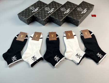 2024年新品人気ルイヴィトン 靴下一箱5足セット