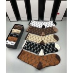 2024年新品人気グッチ 靴下一箱5足セット