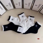 2024年新品人気シャネル靴下一箱5足セット