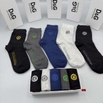 2024年新品人気Dolce&Gabbana靴下一箱5足セット