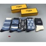 2024年新品人気FENDI 靴下一箱5足セット