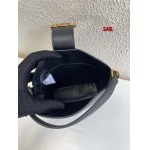 2024年5月29日人気新作入荷 CELINE ブランドバッグ sail工場12.5x5x14