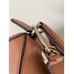 2024年春夏新作入荷高品質 LOEWE バッグ jiatel工場 SIZE:36CM～23CM～19CM