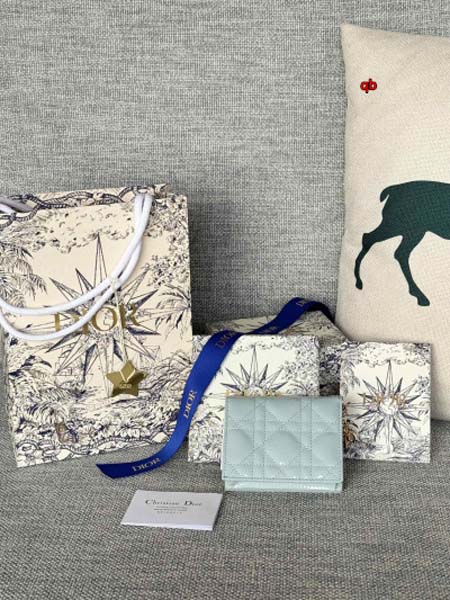 2024年6月4日原版復刻 新作入荷ディオール財布qb工場11*9cm