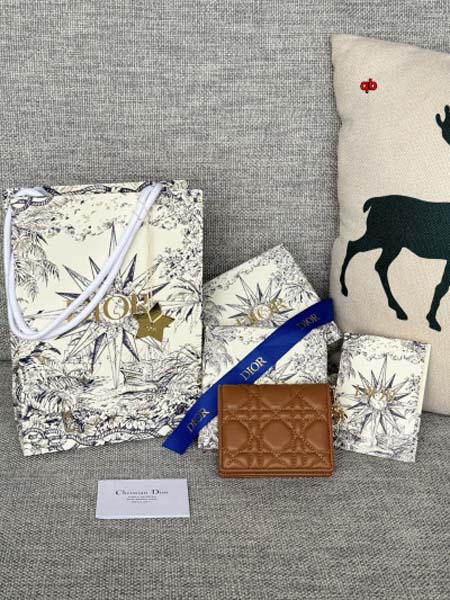 2024年6月4日原版復刻 新作入荷ディオール財布qb工場11*9cm