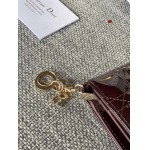 2024年6月4日原版復刻 新作入荷ディオール財布qb工場11*9cm