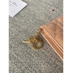 2024年6月4日原版復刻 新作入荷ディオール財布qb工場11*9cm