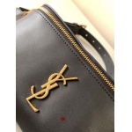 2024年6月5日人気新作入荷イヴサンローランバッグqb工場25x14x5