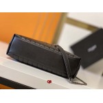 2024年6月5日人気新作入荷イヴサンローランバッグqb工場31-22-11CM