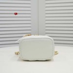 2024年6月5日人気新作入荷シャネルバッグqb工場11*8.5*7cm